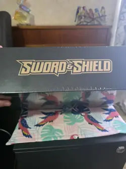 Pokemon TCG Sword & Shield Ultra Premium Collection Zacian and Zamazenta Box NEW - Image 2