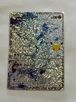 Reshiram 113/114 Pokemon Celebrations: Classic Collection Holo NM - Image 1