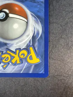 Reshiram 113/114 Celebrations: Classic Collection Holo Pokemon - Image 5