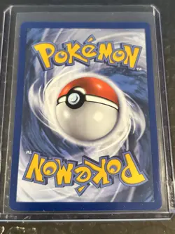 Vaporeon VMAX 030/203 Evolving Skies Ultra Rare Holo Pokemon Card - Image 2