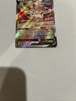 Pokemon Sylveon v TCG Alternate Full Art Holo Card 184/203 SWSH Evolving Skies - Image 3