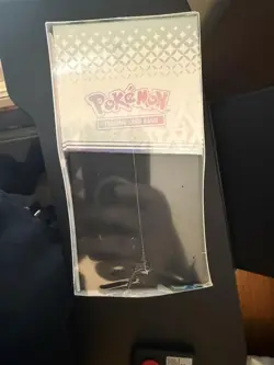 Pokemon Prismatic Evolutions ETB Elite Trainer Box Sealed - Image 3