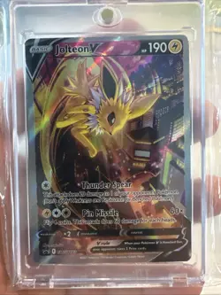 Pokemon TCG Jolteon V SWSH184 Promo Full Art Holo Black Star 190 HP Card - Image 1