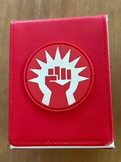 Magic The Gathering - Guilds of Ravnica Alcove Flip Deck Box (Boros) - MTG - Image 2