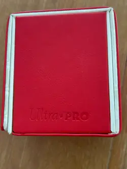 Magic The Gathering - Guilds of Ravnica Alcove Flip Deck Box (Boros) - MTG - Image 4