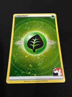 Pokemon TCG Grass Energy Prize Pack Play! Series 3 Cosmos Holo LP - Image 1