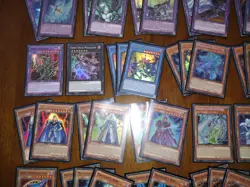 Yugioh Dark Magician Deck Of 115 Cards W/ DMG Sleeves! High Rarities! - Image 5