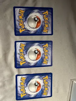 Pokemon TCG First Partner Illustration Collection, Series 1 Kanto GEN 1 Starters - Image 2