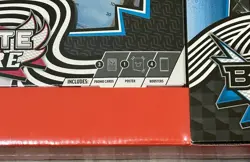 Pokemon TCG Scarlet & Violet Black Bolt & White Flare Binder Poster Box - Image 2