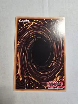 Yu-Gi-Oh! TCG Celtic Guardian Legend of Blue Eyes White Dragon LOB-EN007... - Image 2