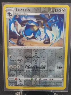 Lucario 120/185 Reverse Holo Vivid Voltage Pokemon NM - Image 1