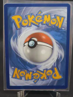 Lucario 120/185 Reverse Holo Vivid Voltage Pokemon NM - Image 2