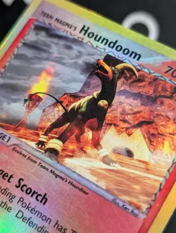 Team Magma's Houndoom - 34/95 Team Magma vs Team Aqua Pokemon NM Reverse Holo - Image 4