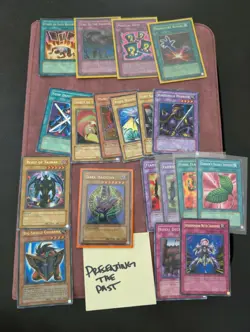 Original Yugioh Card Dark Magician LOB-005 And Vintage Lot 🔥 - Image 1