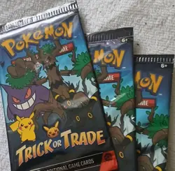 Pokemon Trick or Trade Booster Packs Lot of 3 Pikachu Genga 2024 Umbreon English - Image 1