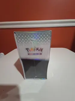 Pokemon Prismatic Evolutions ETB Elite Trainer Box Brand New Factory Sealed 1x - Image 4