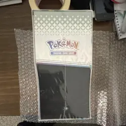 Pokemon Scarlet & Violet Prismatic Evolutions Elite Trainer Box Sealed Eevee - Image 2