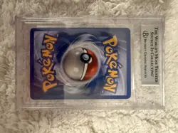 Pokemon Skyridge Kabutops Reverse Holo Beckett Graded 8 2003 English - Image 2