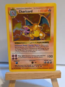Shadowless Charizard Base Set #4/102 - Image 1