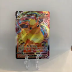 Flareon VMAX Ultra Rare SWSH07: Evolving Skies 018/203 NM Pokemon TCG - Image 1