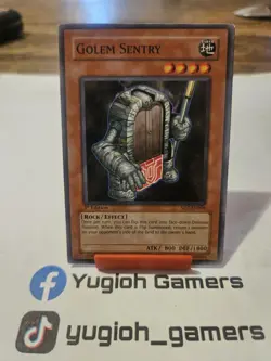 Yu-Gi-Oh Golem Sentry SD7 1st Edition Common Light Played - Image 1