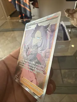 Pokemon Marnie Trainer Card TCG Full Art Sword & Shield 200/202 Lp - Image 3