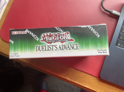 YUGIOH DUELIST'S ADVANCE 1st EDITION ENGLISH BOX IN NEW & SEALED CONDITION. - Image 2