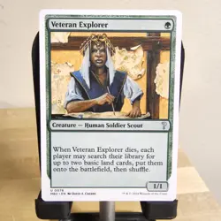 Veteran Explorer (White Border) - Mystery Booster 2 (MB2) MTG - NM/M - Image 1