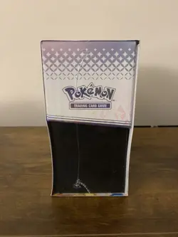 Pokemon TCG Scarlet Violet Prismatic Evolutions Elite Trainer Box ETB *Sealed* - Image 4
