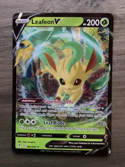 Pokemon TCG Leafeon v Evolving Skies Holo Ultra Rare Card 007/203 - Image 1