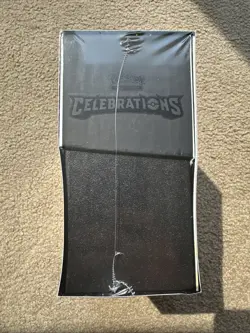 Pokemon TCG: 25th Anniversary Celebrations Elite Trainer Box (2021) 820650809439 - Image 4