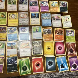 vintage pokemon cards estate lot 50 Cards - Image 3