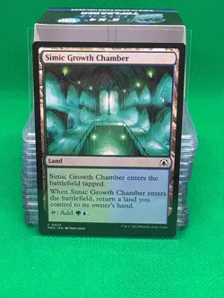 MTG - SIMIC GROWTH CHAMBER - March of the Machine Com (C) - Image 1