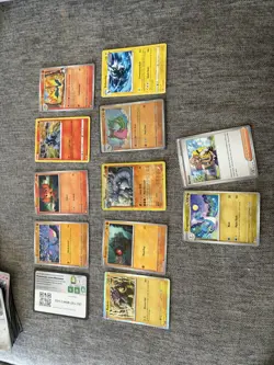 Pokemon TCG Mixed Card Lot - Alakazam, Charmander, Eevee, Trainer, Holo, English - Image 3