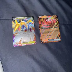 Pokemon Card Lot: 100 Mixed ,40 Energy Doublade Art Rare + ETB Dice & Coin Set - Image 4