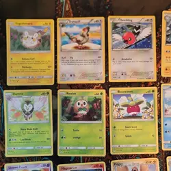 Pokemon TCG 28 Card Mixed Lot Erika's Ivysaur Rowlet Magmar Pidgey Shellos - Image 2