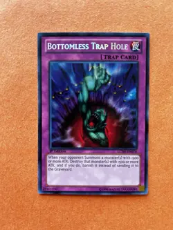 Yugioh Bottomless Trap Hole LCJW-EN078 Secret Rare 1st Edition Konami - Image 3