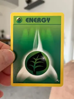 Grass Energy/Leaf Energy Pokemon Trading Card - 129/132 - Gym Heroes (2000) - Image 1