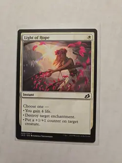 Light of Hope - Ikoria: Lair of Behemoths - LP - Common - Instant - MTG - Image 1