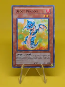 Yugioh - Decoy Dragon (SDRL-EN004) - Common 1st Edition - Image 1