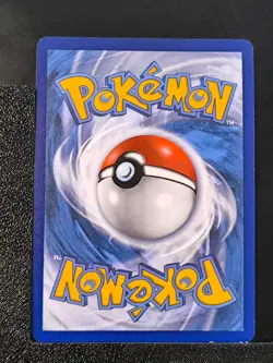 Carte Pokemon Pikachu 005/025 EB7.5 Celebrations 25 ans epee et bouclier 2 - Image 3