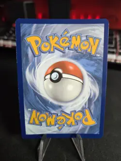 Taillow 133/185 Vivid Voltage Reverse Holo Pokemon Card - Yuka Morii - Image 2