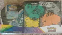 Pokemon Evolving Skies Elite Trainer Box & Tin 2-Pack Booster Set 2021 - Image 2