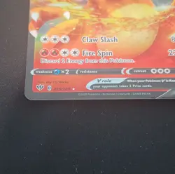 Pokemon TCG Charizard Holo Rare Card Evolutions 11/108 150HP English - Image 2