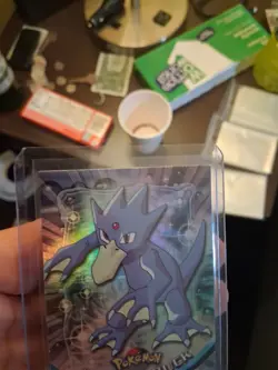 LP/NM Golduck #55 Rainbow Holo Pokemon Topps Series 1 Card (BLUE Label) - Image 2