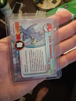 LP/NM Golduck #55 Rainbow Holo Pokemon Topps Series 1 Card (BLUE Label) - Image 4