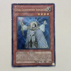 Lyla, Lightsworn Sorceress LODT-EN019 Ultimate Rare 1st Edition Yu-Gi-Oh! - Image 1