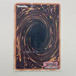 Lyla, Lightsworn Sorceress LODT-EN019 Ultimate Rare 1st Edition Yu-Gi-Oh! - Image 2