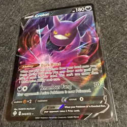 Crobat V 044/072 Shining Fates Ultra Rare Pokemon NM - Image 2