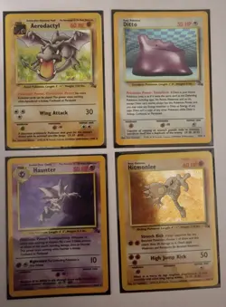Pokemon TCG - Fossil Unlimited - 4 Card Vintage Holo Bundle - 1/3/6/7 of 62. - Image 1